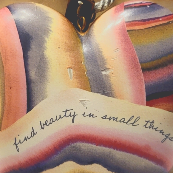 Art Hearts 💕 Puffed Decoration w/ Key - Picture 10 of 12